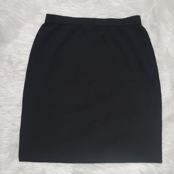 St. John Black Skirt - Picture 3 of 3